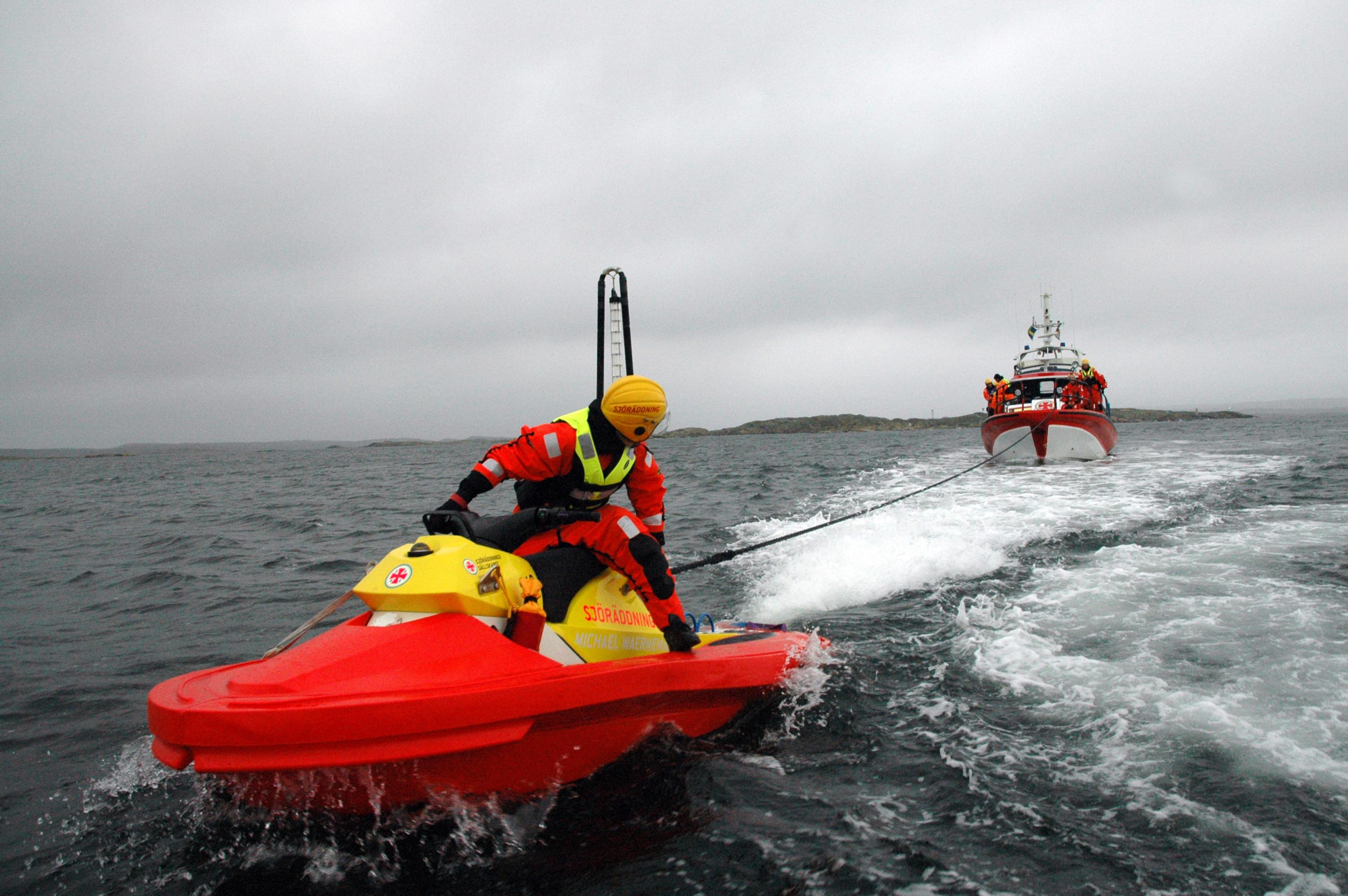 Rescuerunner Utbildning På Kärringön 061129 181 (1) (003)[40]